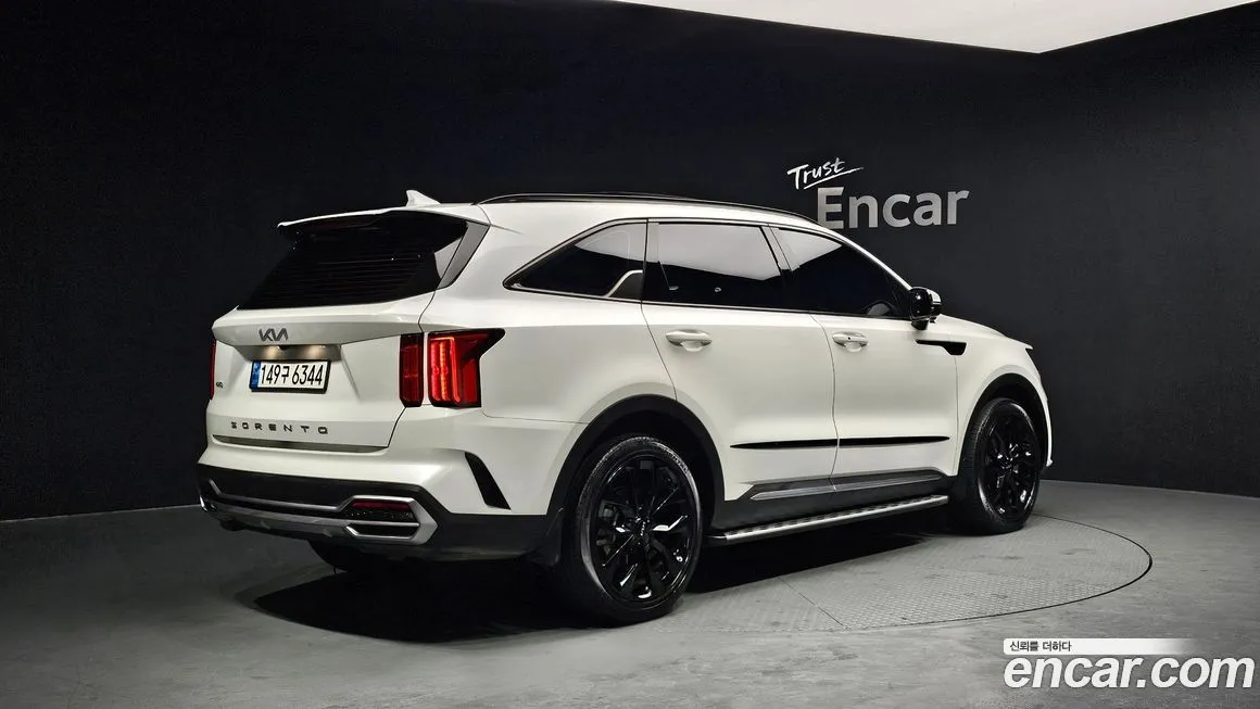 Kia Sorento — фото 3