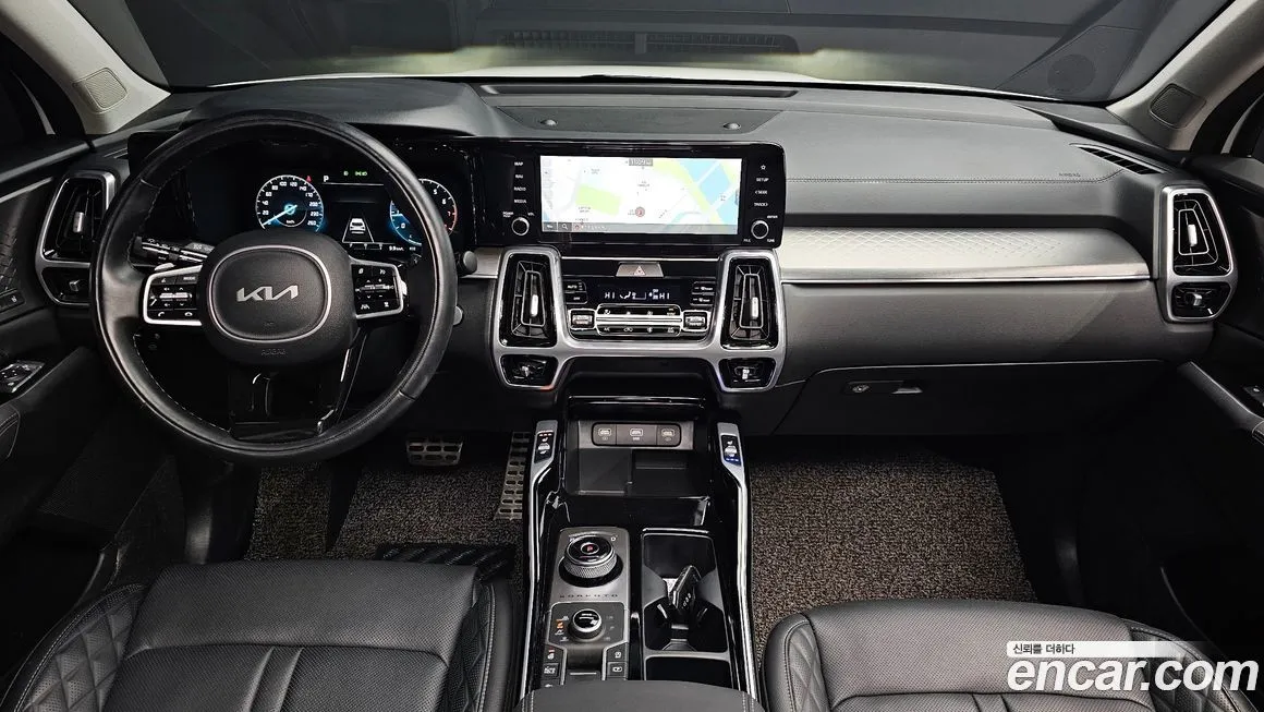 Kia Sorento — фото 7