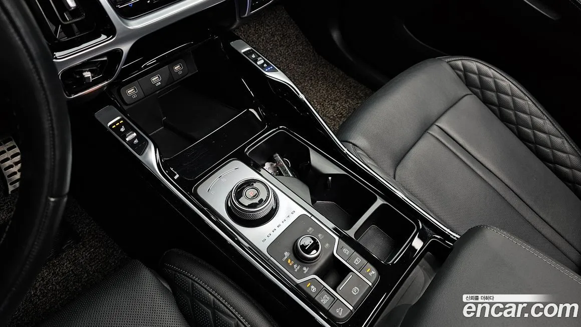 Kia Sorento — фото 6