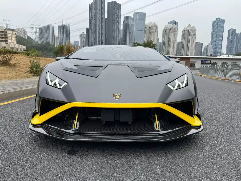 Lamborghini Huracan — фото 5