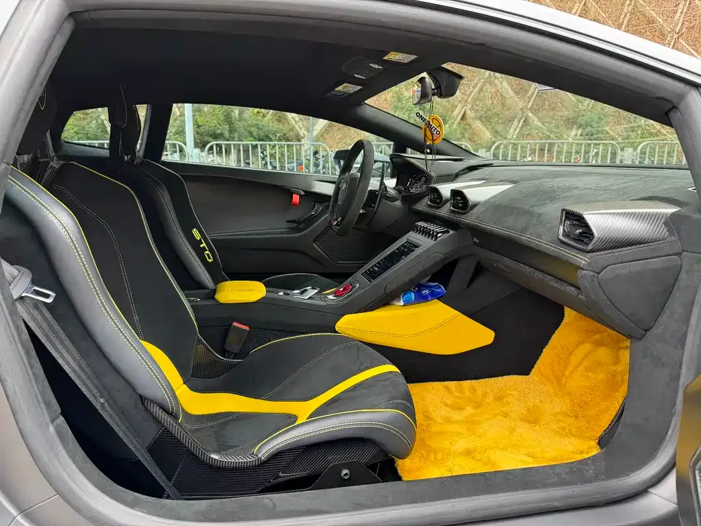 Lamborghini Huracan — фото 9