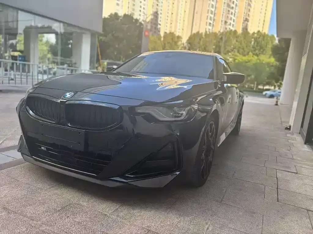 BMW M240i — фото 1