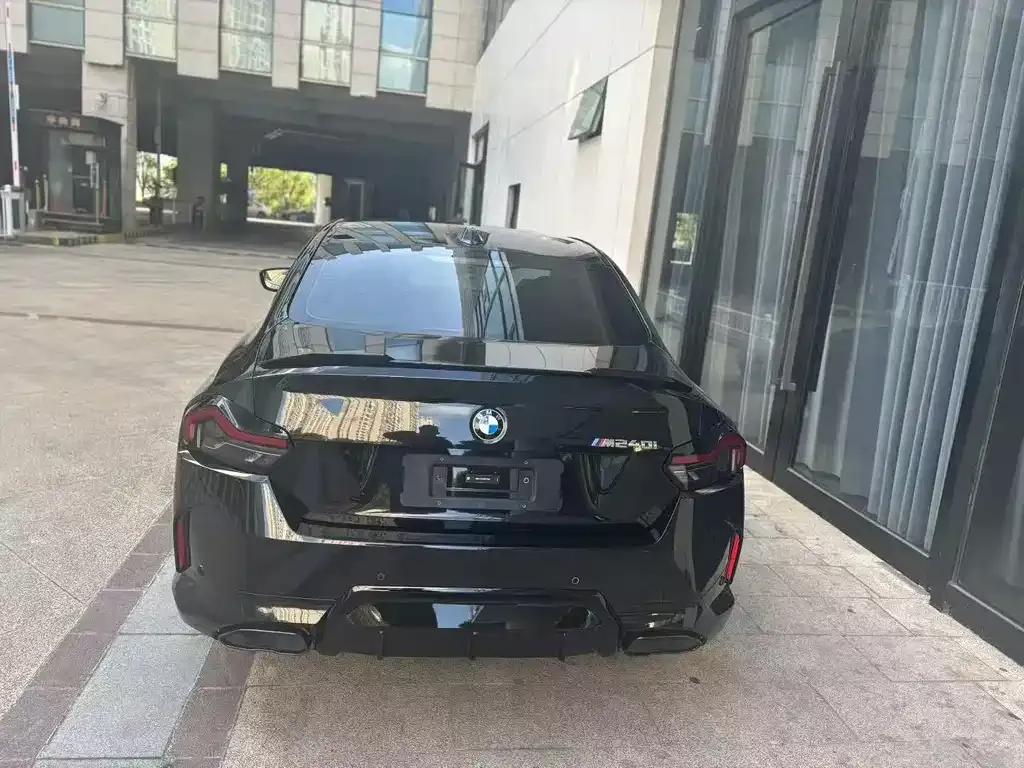 BMW M240i — фото 4