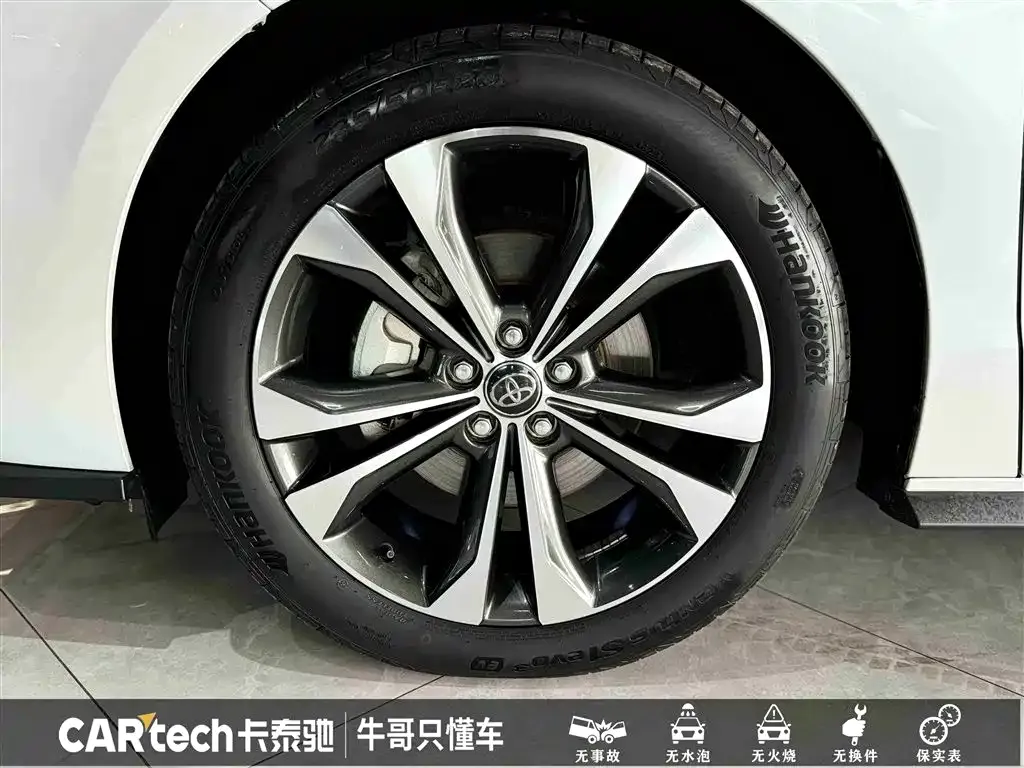 Toyota Granvia — фото 6
