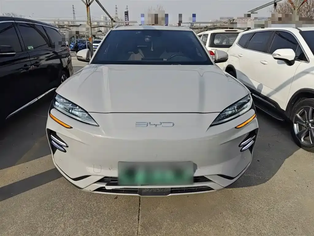 BYD PLUS New Energy — фото 9