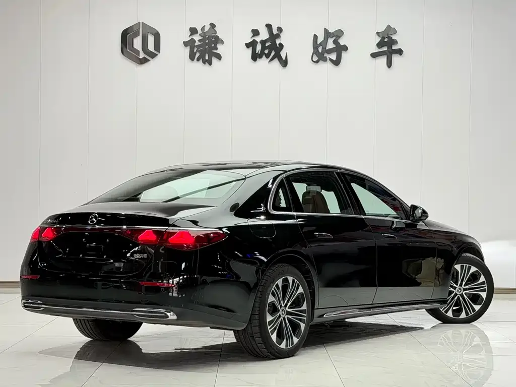 Mercedes-Benz E-Class New Energy — фото 5