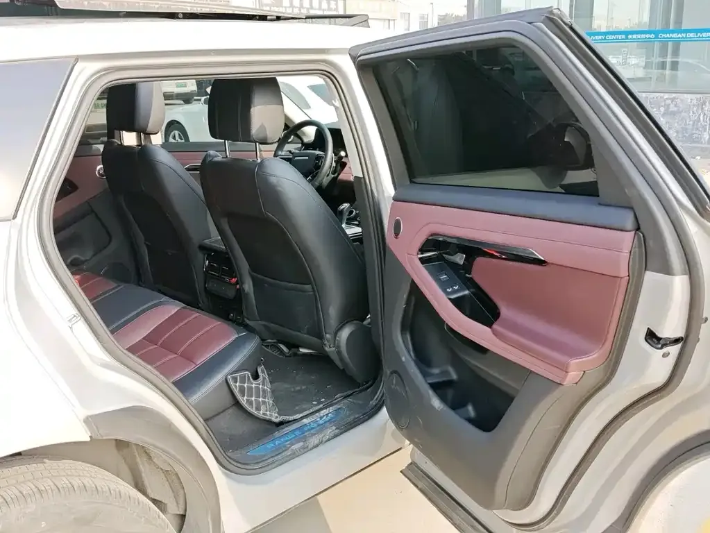 Land Rover Evoque — фото 5