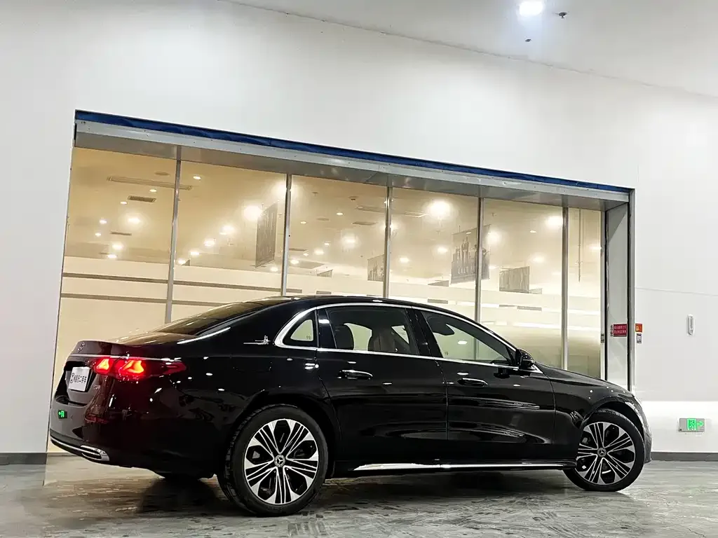 Mercedes-Benz E-Class New Energy — фото 5