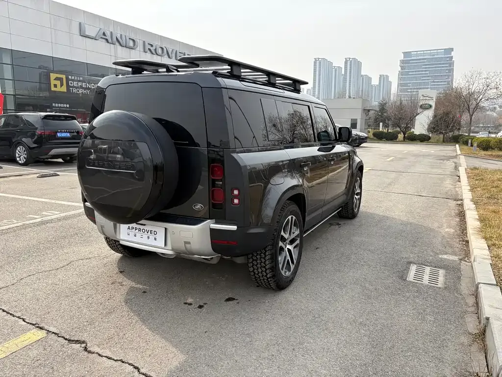 Land Rover Defender — фото 5