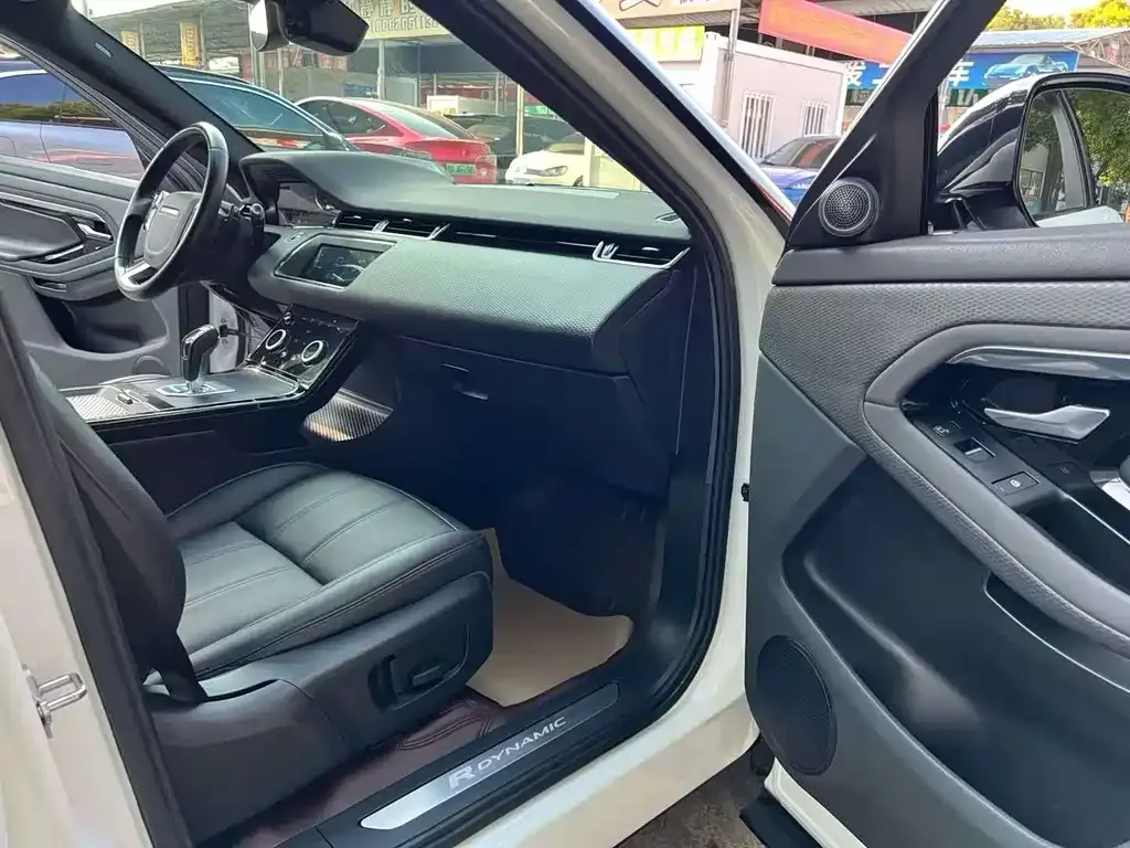 Land Rover Evoque — фото 3