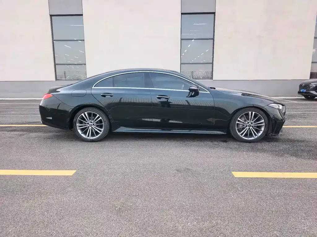 Mercedes-Benz CLS — фото 5