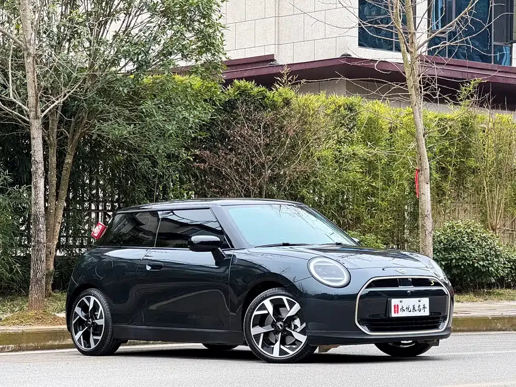 MINI Cooper EV — фото 10