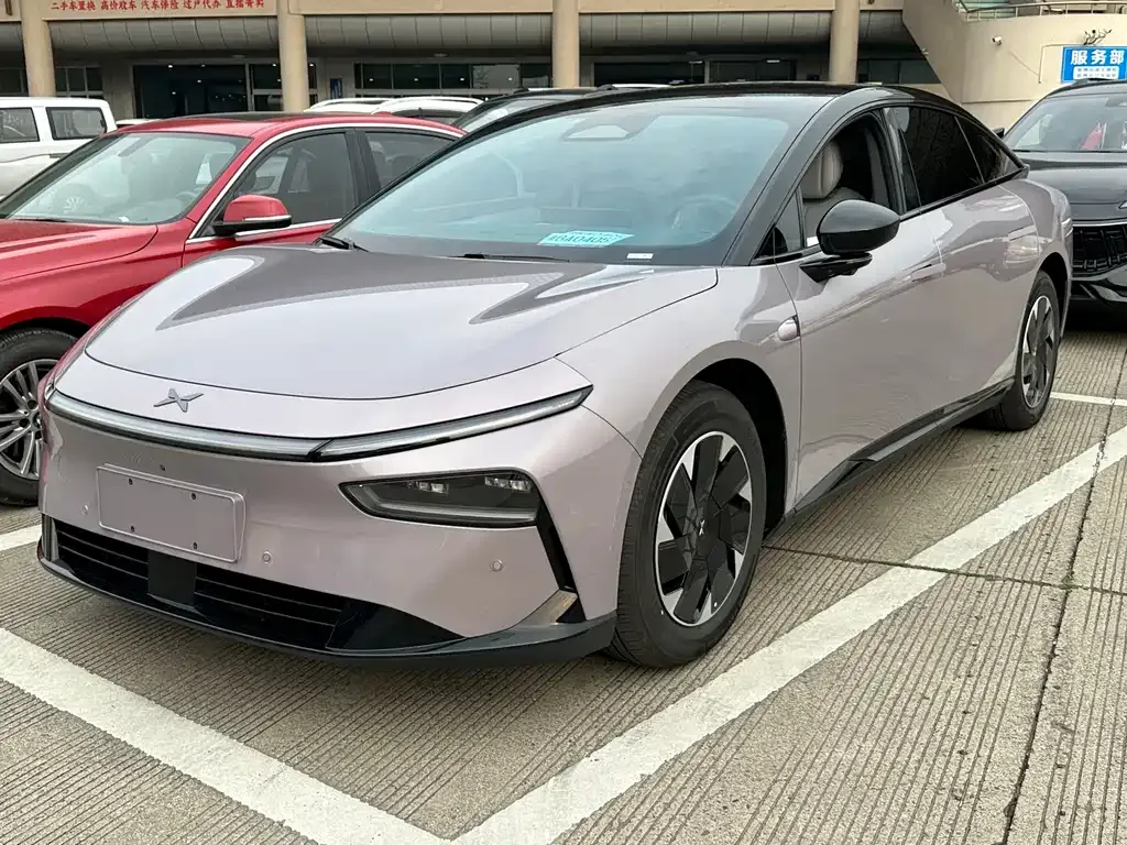 XPeng P7+ — фото 1