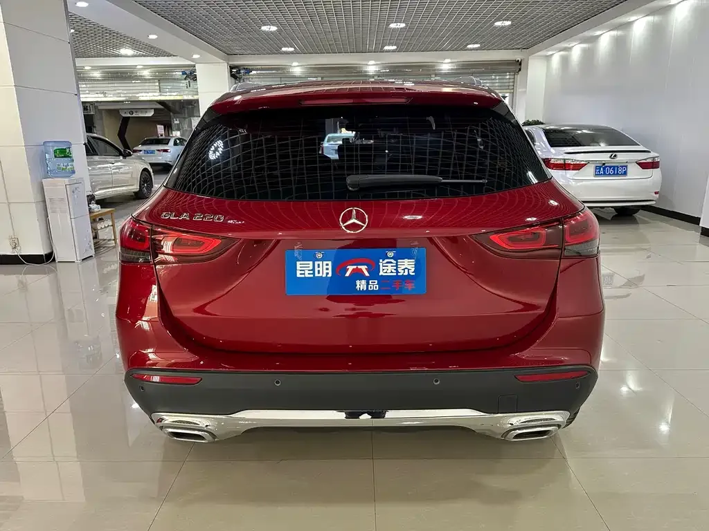 Mercedes-Benz GLA — фото 3