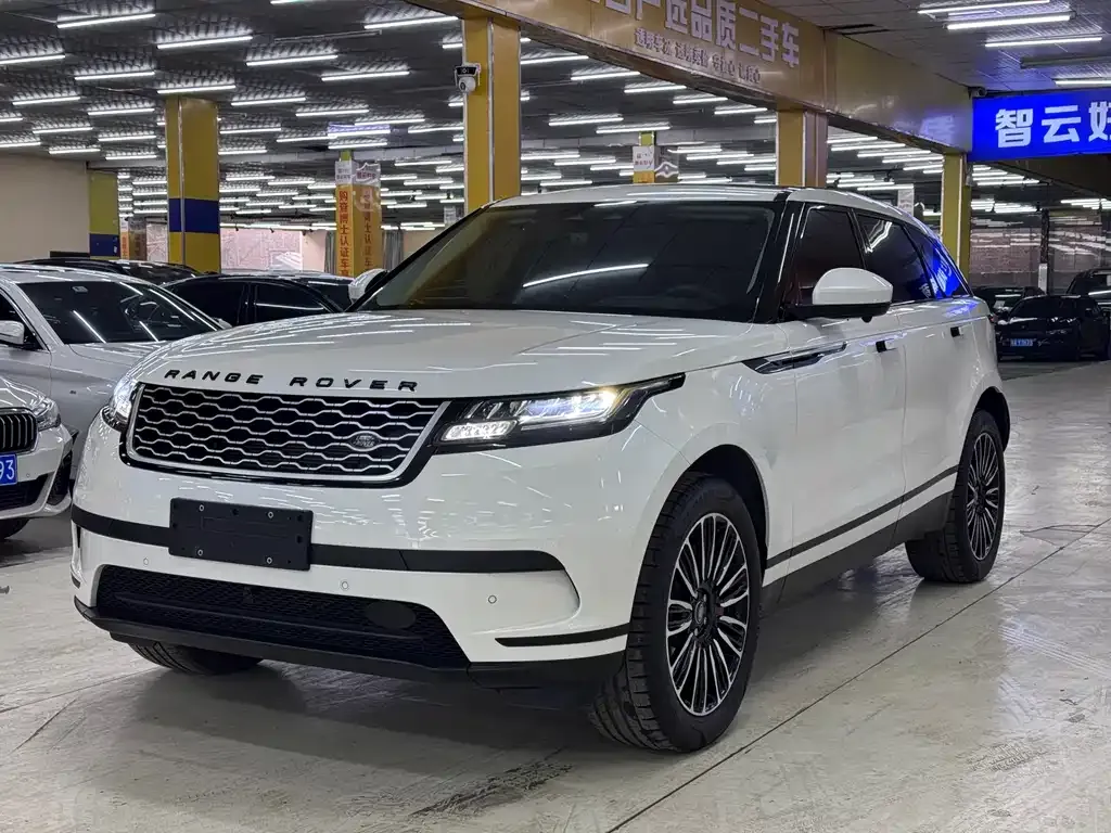 Land Rover Velar — фото 1
