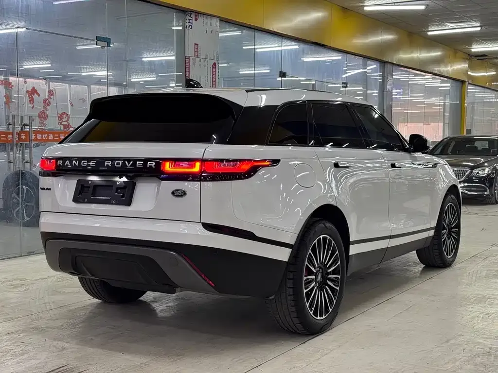 Land Rover Velar — фото 5