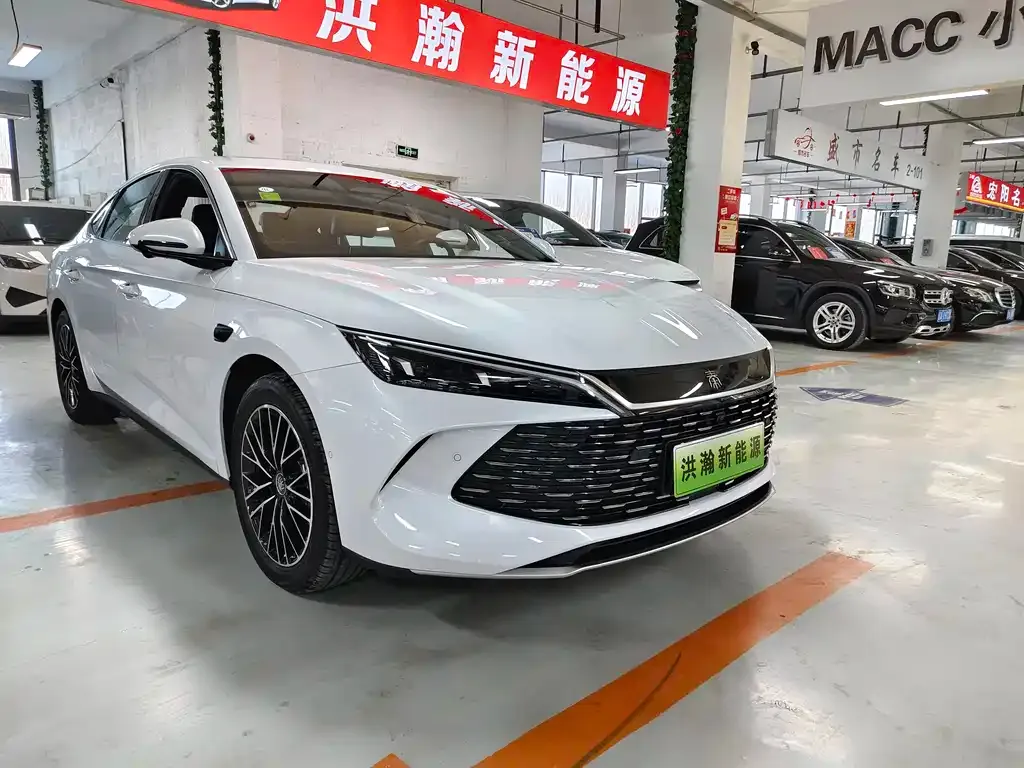 BYD Qin L — фото 6
