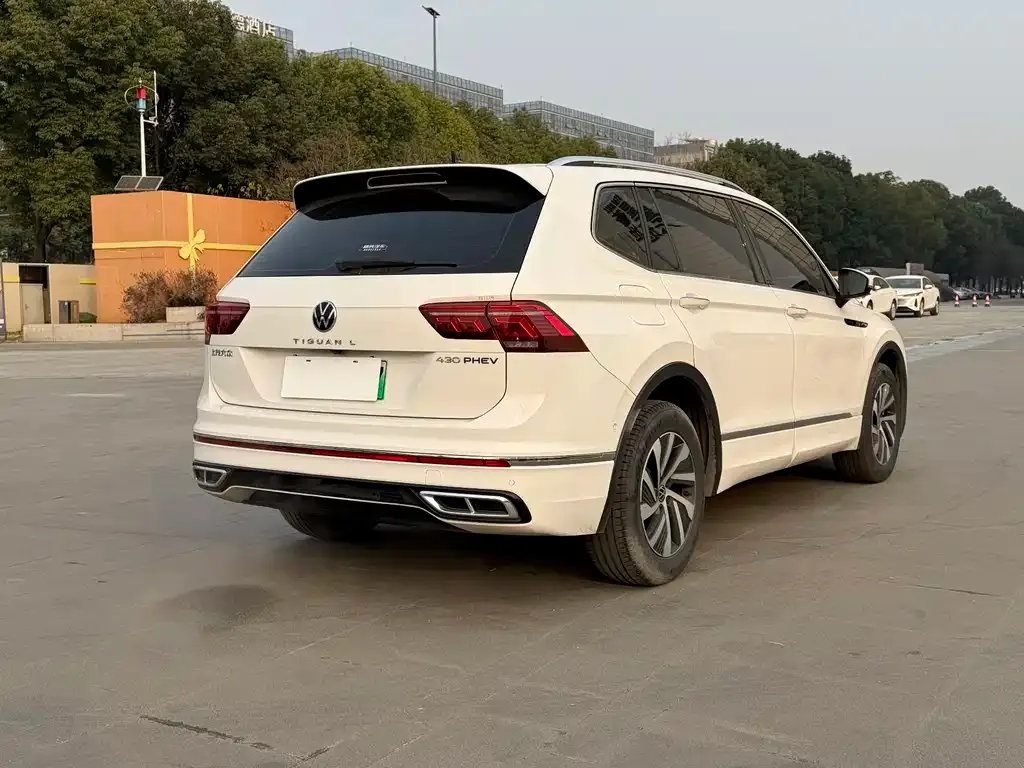 Volkswagen Tiguan L New Energy — фото 7