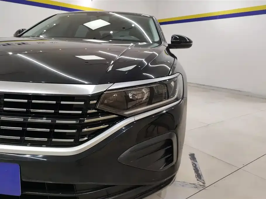 Volkswagen Passat — фото 9