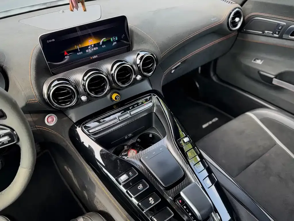 Mercedes-Benz AMG GT — фото 3