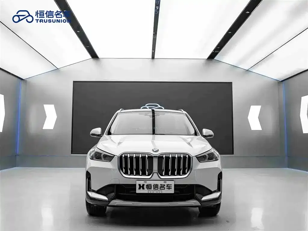 BMW X1 — фото 6