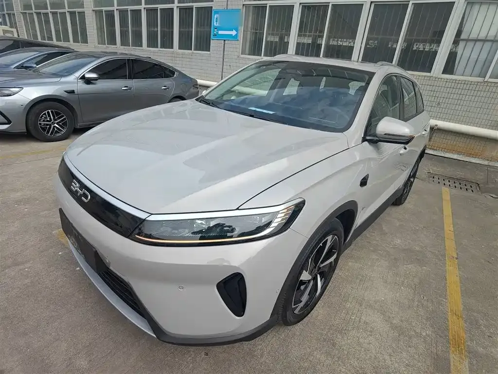 BYD Seal 05 DM-i — фото 4