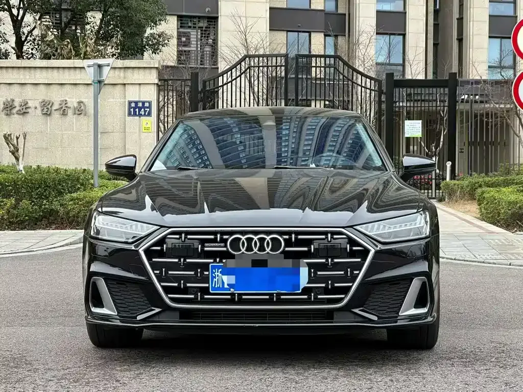 Audi A7L — фото 4