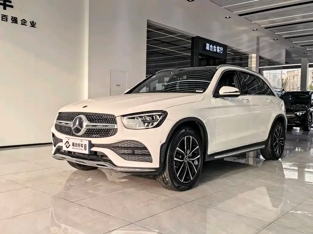 Mercedes-Benz GLC — фото 1