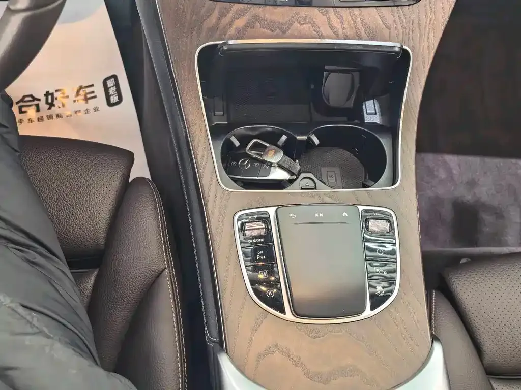 Mercedes-Benz GLC — фото 10