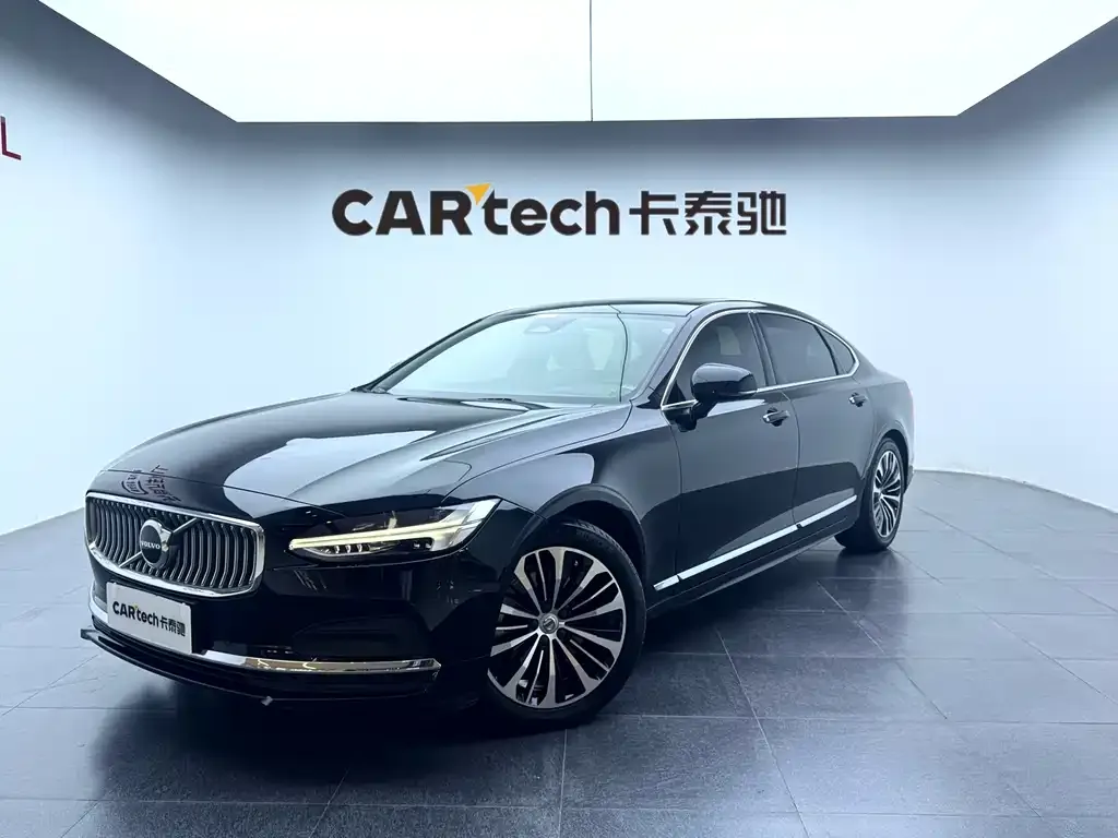 Volvo S90 — фото 1
