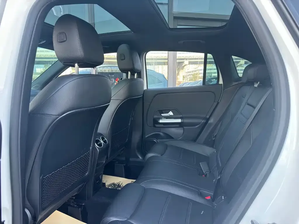 Mercedes-Benz GLA — фото 3