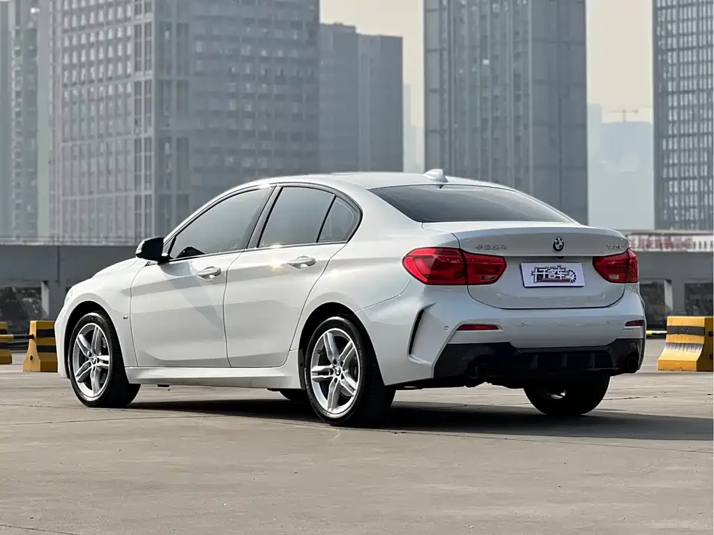 BMW 1 Series — фото 9