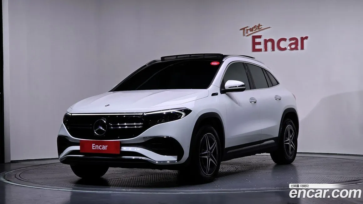 Mercedes-Benz EQA — фото 1