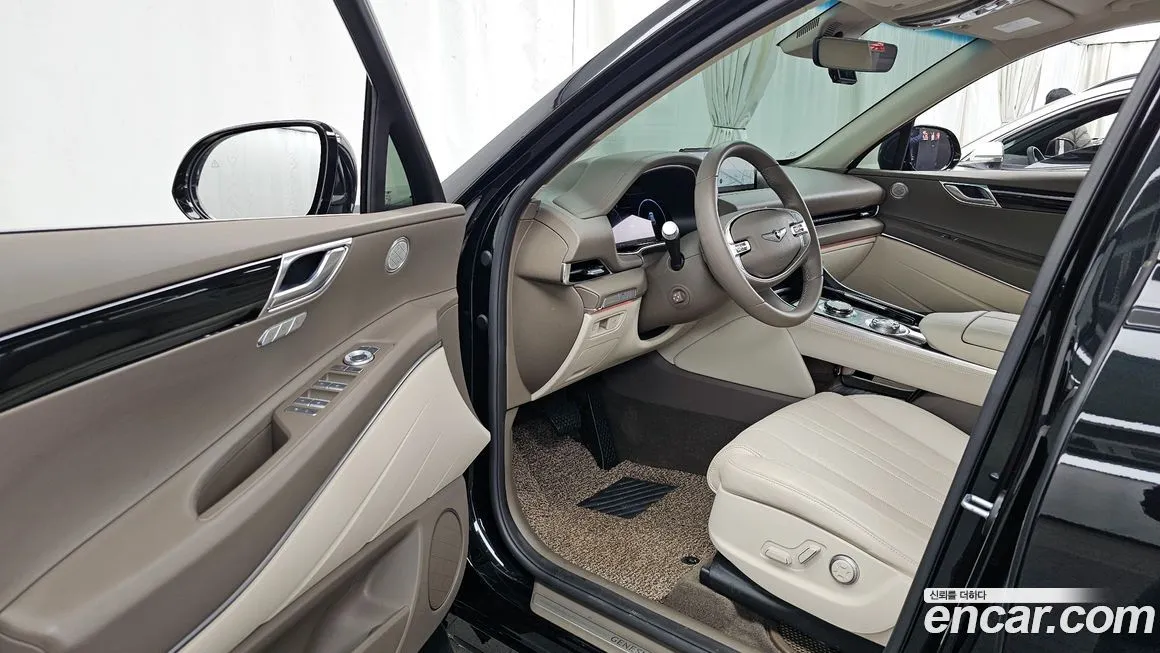 Genesis GV80 — фото 10