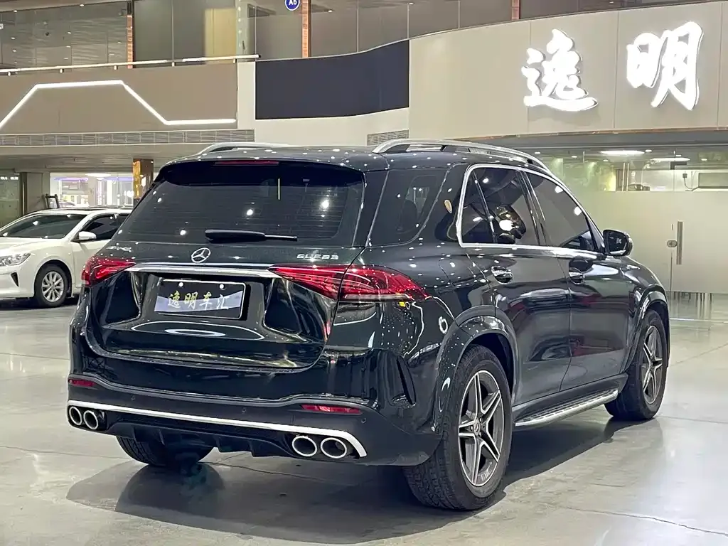 Mercedes-Benz GLE — фото 7