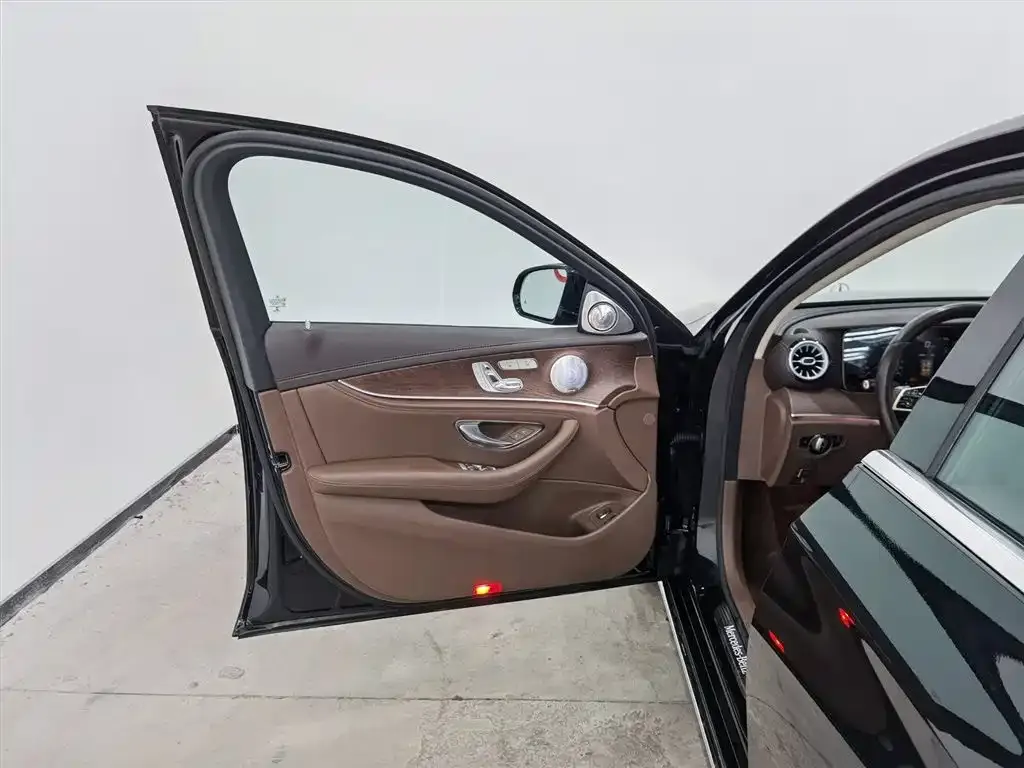 Mercedes-Benz E-Class New Energy — фото 3