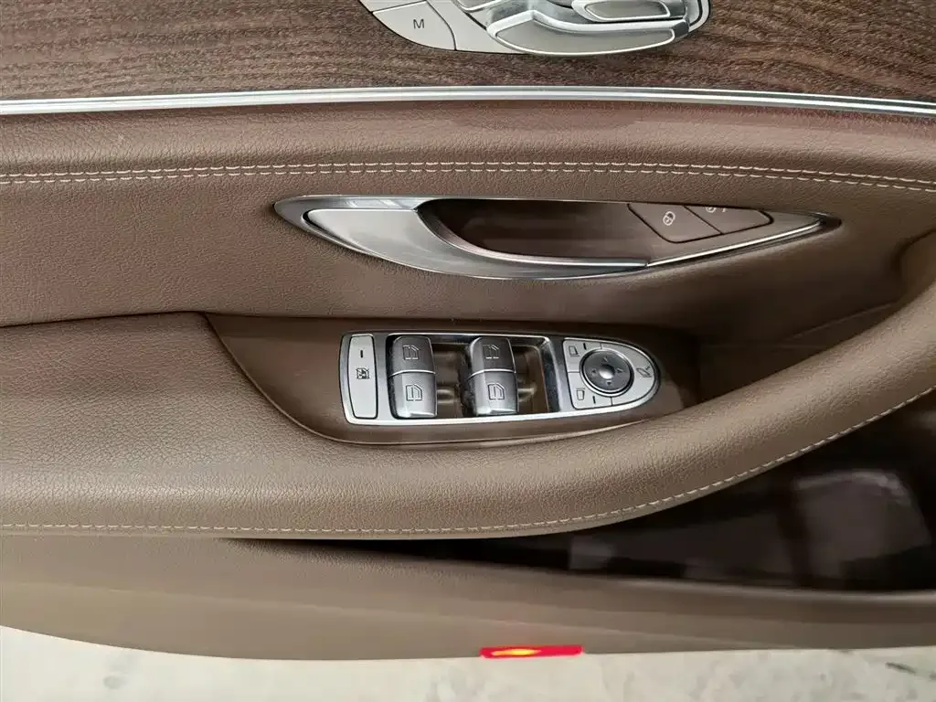 Mercedes-Benz E-Class New Energy — фото 9