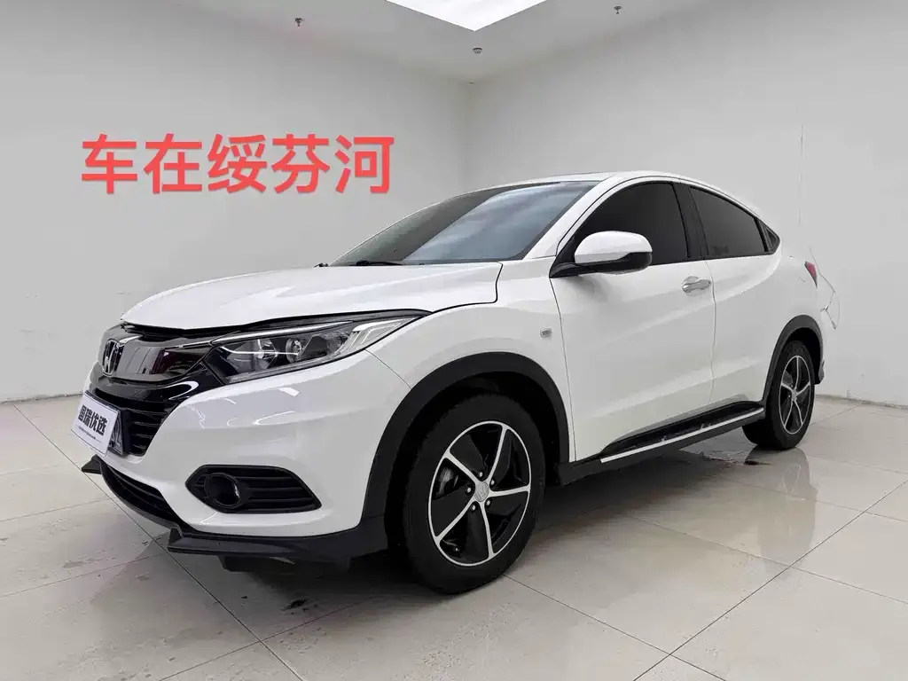 Honda Vezel — фото 1