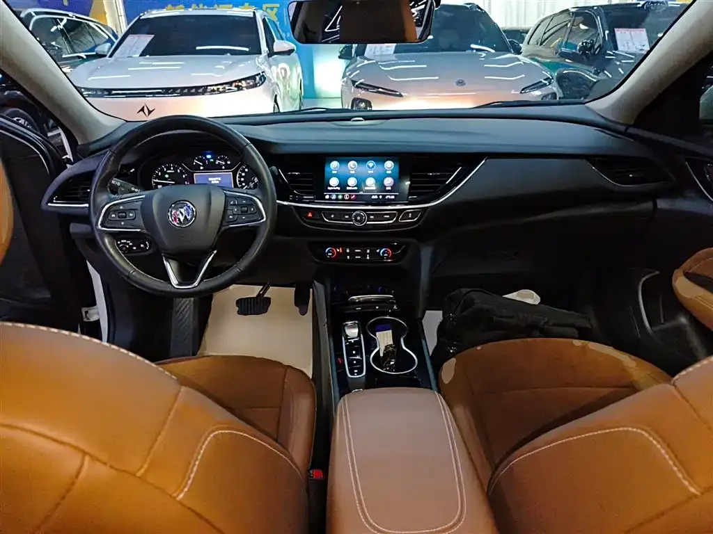Buick Regal — фото 8