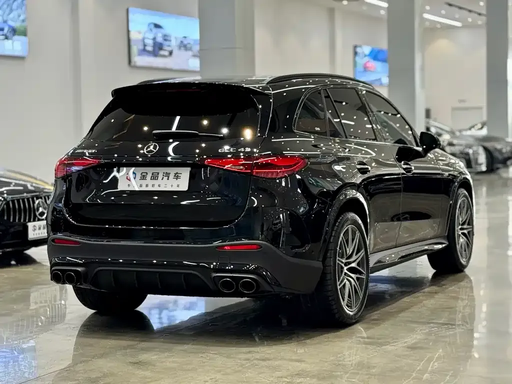 Mercedes-Benz GLC AMG — фото 4