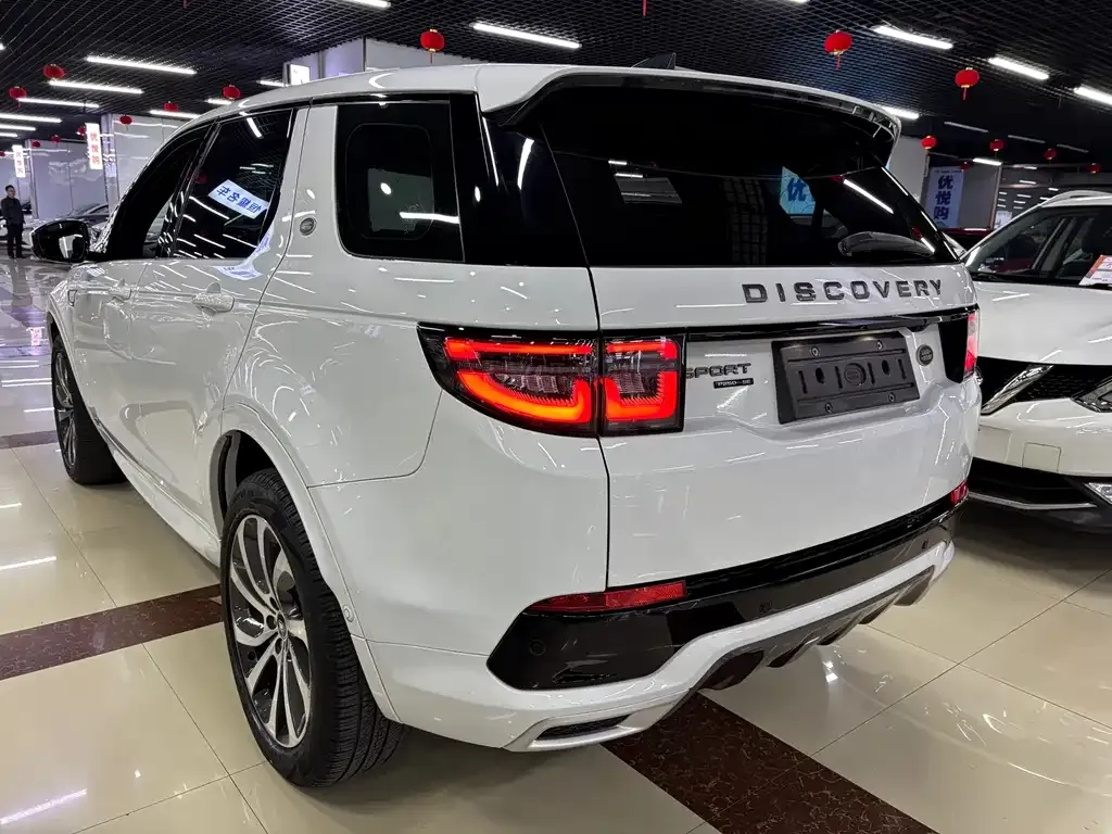 Land Rover Discovery Sport — фото 7