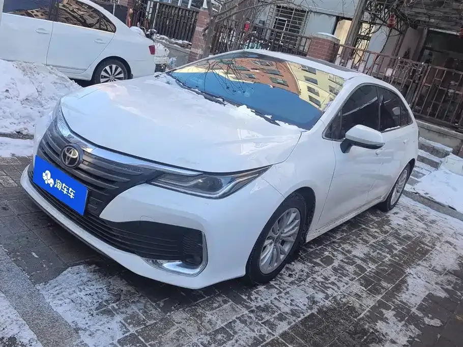 Toyota Allion — фото 1