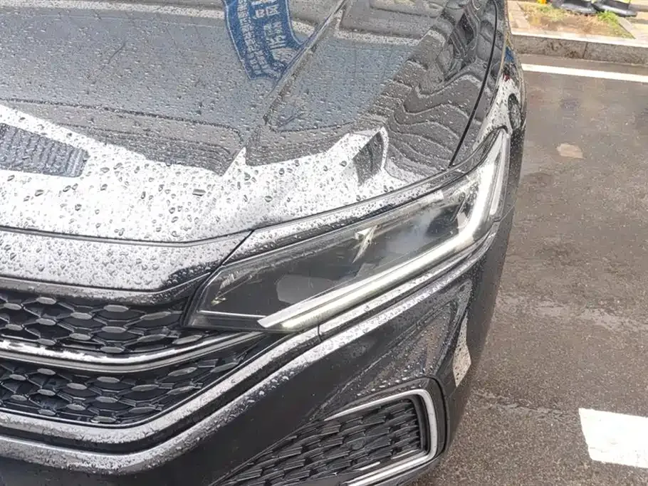 Volkswagen Passat — фото 9