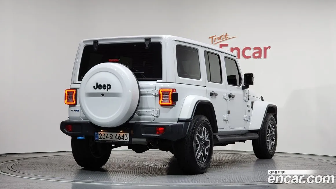 Jeep Wrangler — фото 3