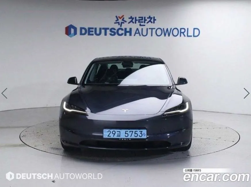 Tesla Model 3 — фото 3