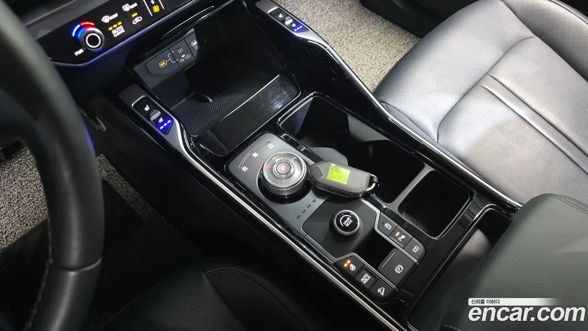 Kia Sorento — фото 5
