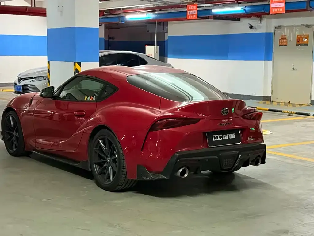 Toyota Supra — фото 2