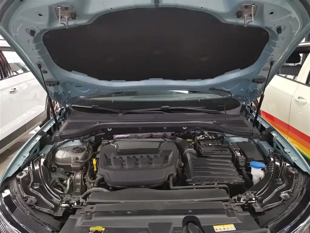 Volkswagen Passat — фото 7