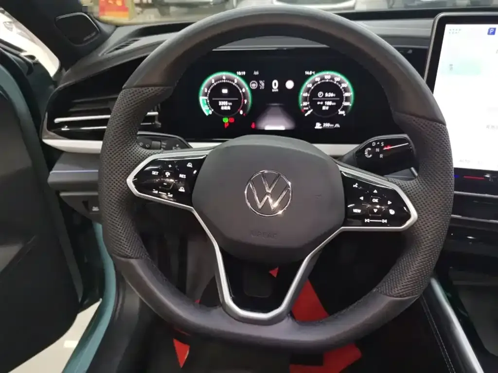 Volkswagen Passat — фото 6