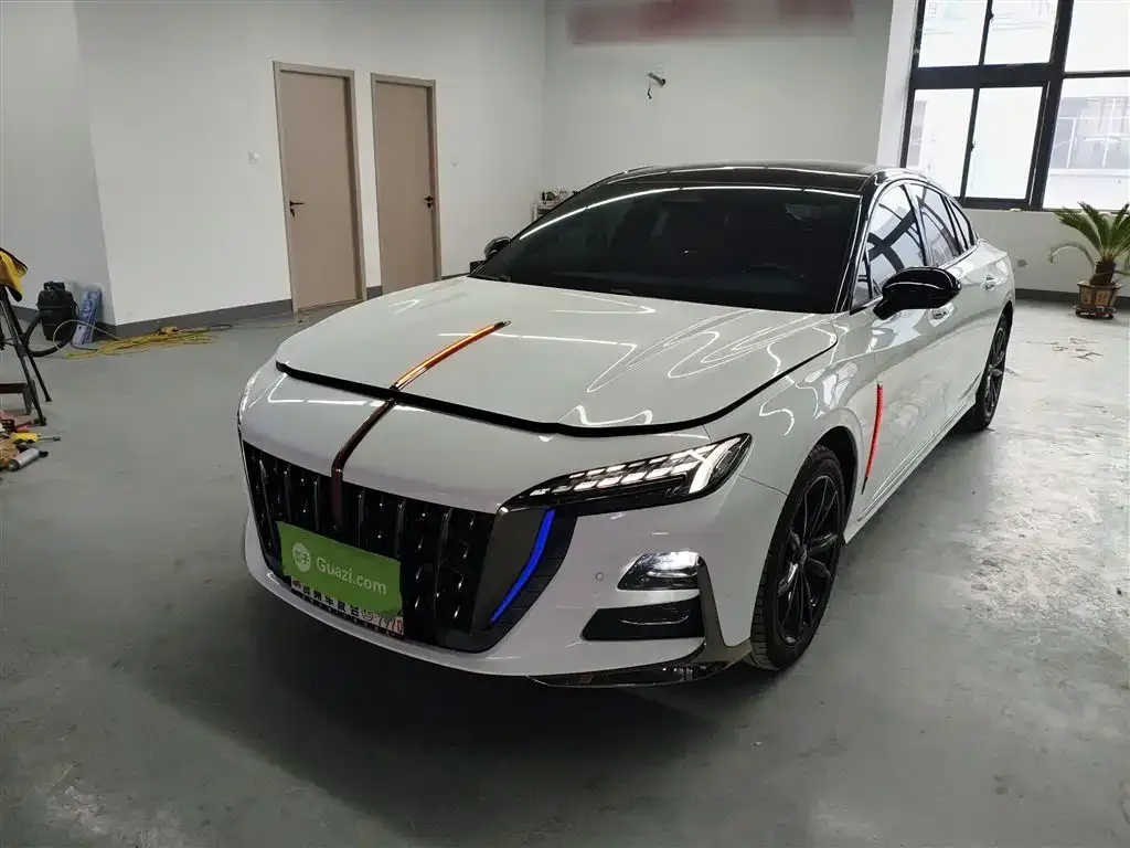 Hongqi H6 — фото 1